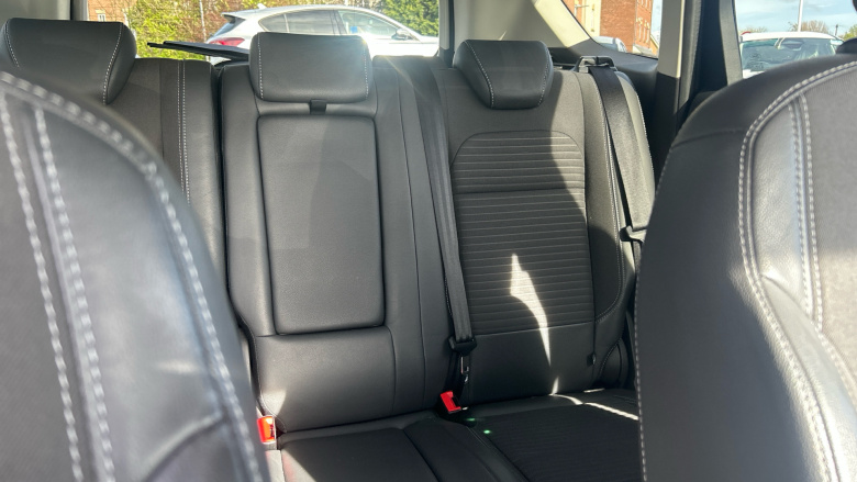 Ford Kuga 1.5 TDCi Titanium 5dr Auto 2WD Diesel Estate